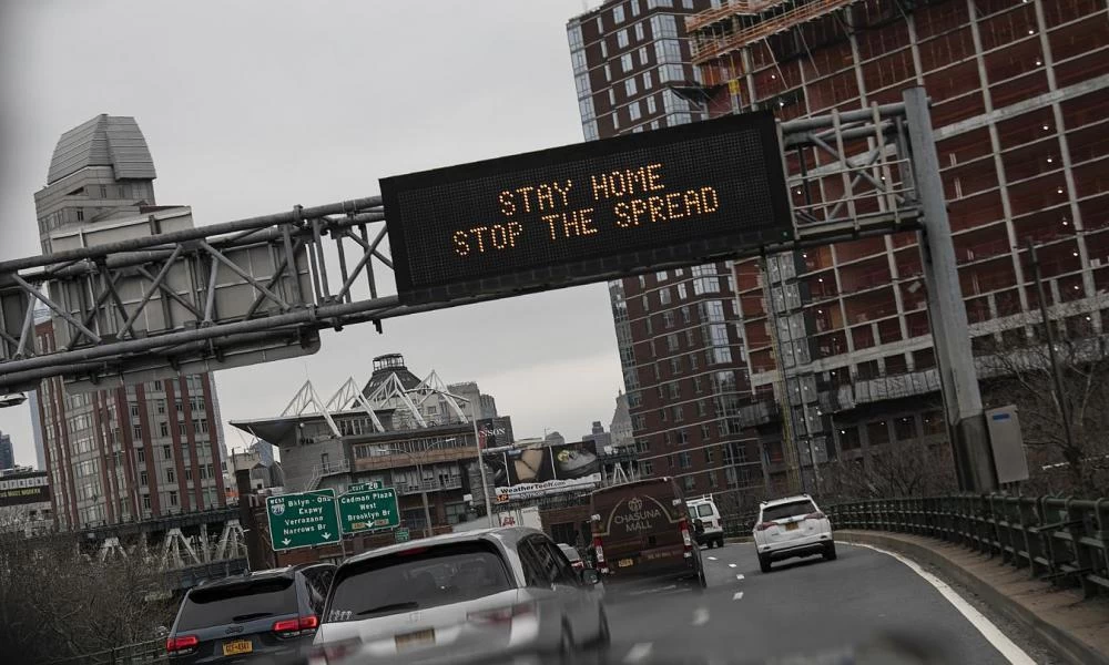 Καλιφόρνια: Ασθενείς με κορονοϊό περιμένουν… σε ουρές